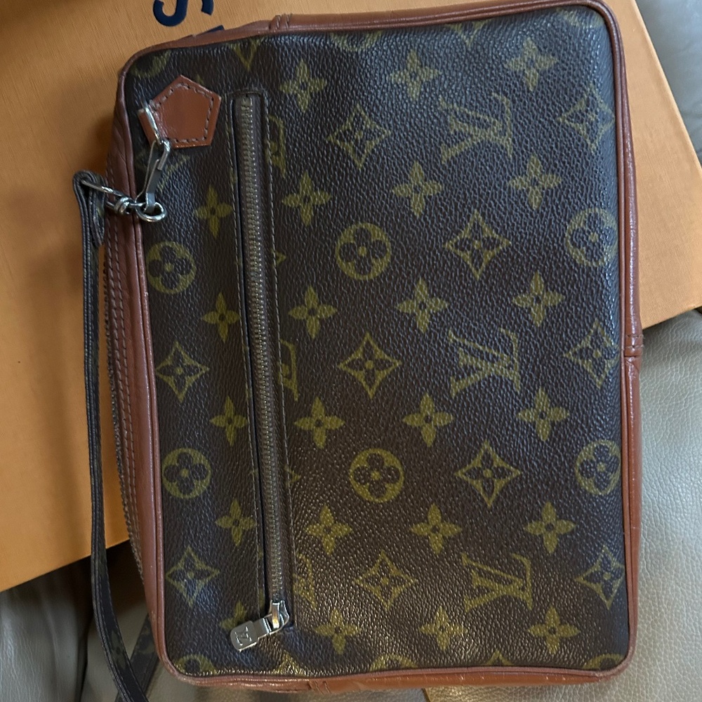 VINTAGE GORGEOUS Sport Sac Monogram Crossbody🧡🤎 - Picture 10 of 16